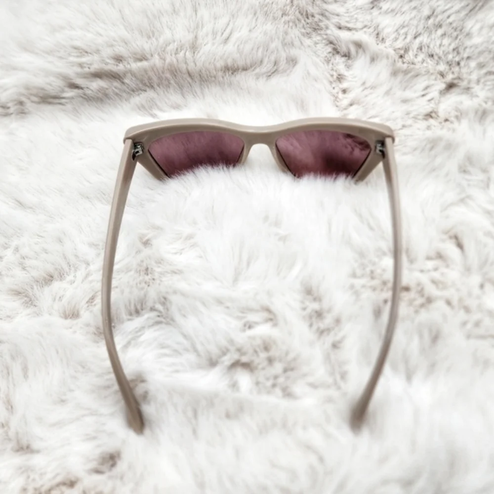 Vince Camuto‎ beige with purple tinted frames, used sungalsses